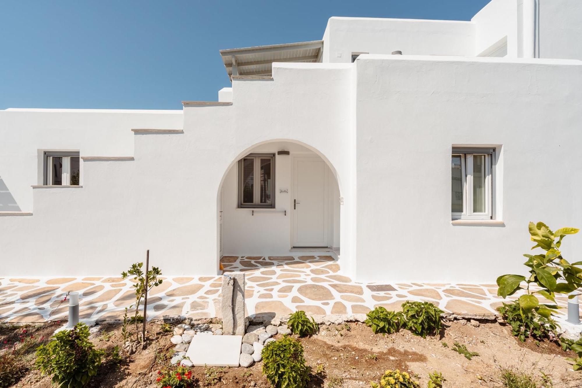 Celestial Seaview Apartments- Ariadne Naxos City Eksteriør bilde