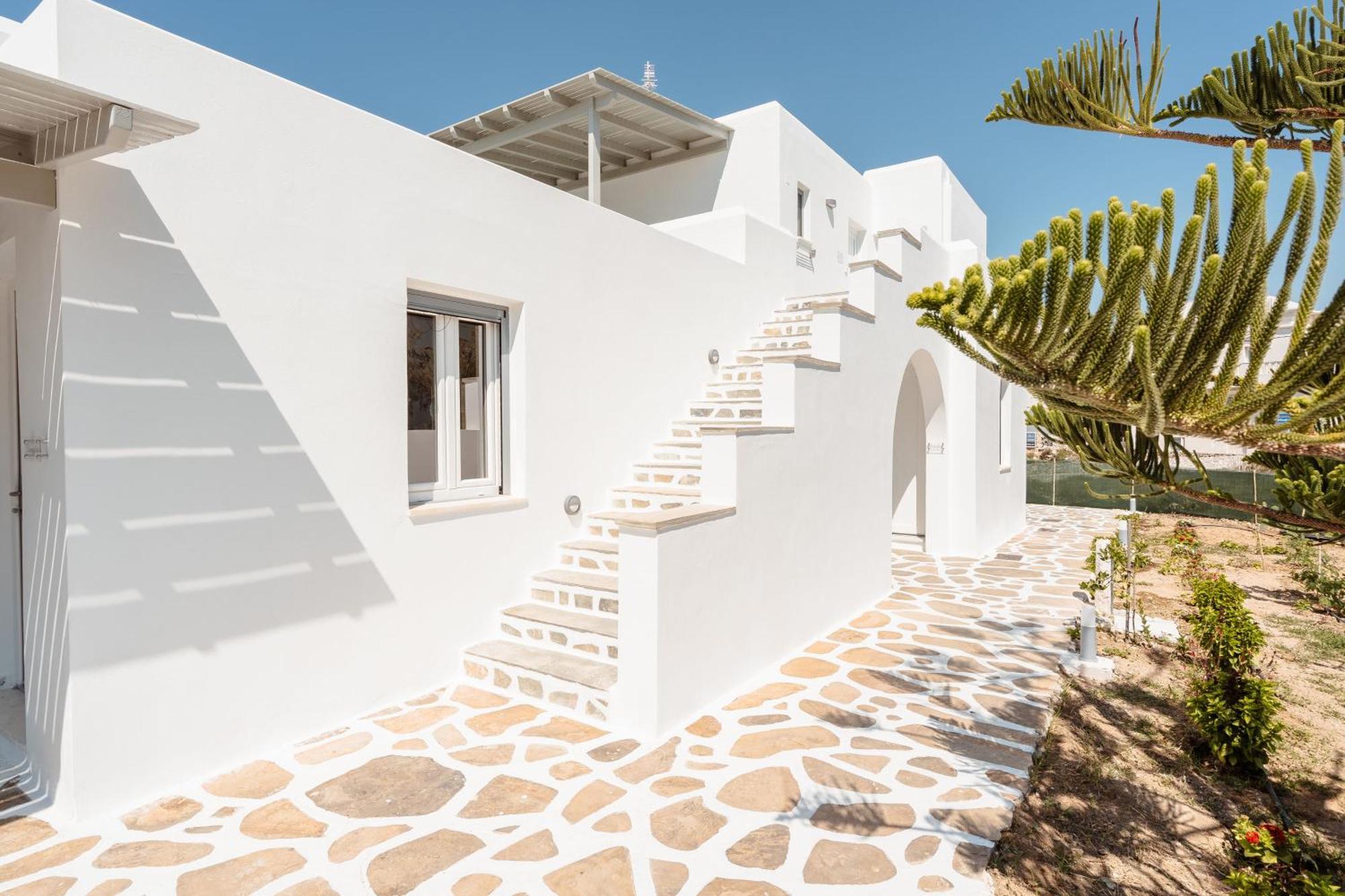 Celestial Seaview Apartments- Ariadne Naxos City Eksteriør bilde